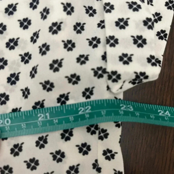 Max Studio women’s black and white blouse size large - Picture 7 of 8